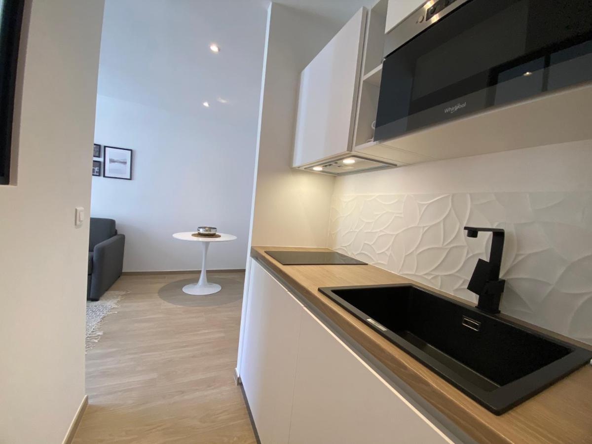 C001-Beau Studio Neuf Situe Au Centre Кан Екстериор снимка